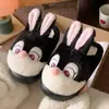 Lindas pantuflas de algodón con temática de perro para mujer, perfectas para otoño e invierno. Estas pantuflas de peluche de dibujos animados de Schnauzer son cálidas, de suela gruesa y forradas de felpa para mayor comodidad en casa.