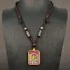 Zakiram Deidade da Riqueza Amarela Tara Verde Raposa de Nove Caudas Oito Grandes Divindades Guardiãs Cinnabar Titânio Pintado a Ouro Pingente Colar Thangka
