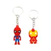 5609 # Serie Marvel Llaveros de Superhéroes Capitán América Iron Man Máquina de Garra Llavero de Regalo Pequeño
