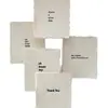 Cartões minimalistas e artísticos estilo inglês com bordas cruas, arte para unhas, joias, adereços de fotografia, decorações de fundo e ornamentos.