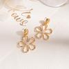 Brincos retrô ocos de pérolas grandes com flores galvanizadas, brincos europeus e americanos leves e luxuosos, de personalidade simples e versáteis