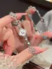 Exquisito Pulsera de Flor de Zircón Estilo Francés para Mujer, Pulsera Dulce de Gama Alta, Accesorio de Mano Moderno y Versátil con un Diseño Único para Mujeres de Nicho