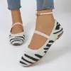 2026 Primavera e Verão Novos Sapatos Baixos Redondos Europeus e Americanos Tamanho Grande Sapatos Casuais Transfronteiriços Femininos Tamanho 42 Sapatos de Tricô para Exportação
