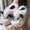 Pantuflas Divertidas de Algodón Invierno 2025 Nuevas Celebridad de Internet Lindo Panda Forradas de Felpa Base Engrosada Antideslizante Cálido Piel al por Mayor