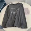 Camiseta de Manga Larga con Estampado de Letras Rayadas Estilo Coreano Color Otoñal Bloque de Color Adelgazante Versátil Talla Grande Top Interior Camiseta Base