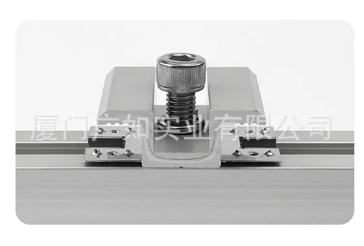 ING-SLT-28_08.jpg