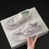 Moda Casual de Moda Extranjera Nueva para Primavera y Otoño Zapatos de Entrenamiento Alemanes Casuales de Moda para Mujer Mocasines de Suela Gruesa Delgada Transfronterizo