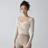 Conjunto de Roupas de Yoga para Mulheres 2026 Novo Estilo Conjunto de Três Peças de Alta Qualidade Estilo Desejo Puro Top Esportivo Fitness para Treinamento de Pilates