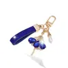 Accesorio para llavero con diamantes, moderno colgante de bailarina, llavero para teléfono de mujer con correa corta tachonada de diamantes