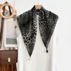Pañuelo Cuadrado Vintage con Borlas Estampado Paisley Pañuelo para el Cuello con Colgante Estampado de Lunares y Anacardos Pañuelo de Seda con Flecos para Mujer Imitación de Algodón y Lino