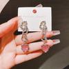 Brincos de Zircônia Coração Rosa para Mulheres, Estilo Doce e Descolado, Brincos de Design Nicho, Novos Clipes de Orelha e Acessórios de Orelha da Moda 2025
