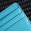 Venta al por mayor del fabricante Nueva cubierta protectora de cuero PU Anti-desmagnetización RFID Cuero Ranura para múltiples tarjetas Titular de pasaporte de negocios Documento