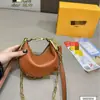 Bolsos de Nicho para Mujer Verano 2025 Nuevo Bolso Cruzado con Cadena Popular Bolso de Hombro Debajo del Brazo Bolso Dumpling Mini