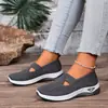 Zapatos de tela para mujer estilo Pekín antiguo, nuevo modelo otoño 2025, transpirables, para madres de mediana edad y mayores, talla grande, zapatos de mujer transfronterizos, agencia TEMU