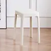 Banco de Plástico para Uso Doméstico, Banco Quadrado Espessado para Sala de Estar e Sala de Jantar, Banco Empilhável, Moderno e Criativo, Disponível em Várias Cores