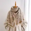 Bufanda de Imitación Cachemir Nueva para Otoño e Invierno Chal Jacquard Floral Clásico Chino para Mujer Calentador de Cuello con Borlas Retro Ropa de Abrigo