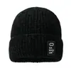 Nuevos estilos de otoño e invierno: Gorros tejidos cálidos para hombre con forro de polar, gorros de moda que cubren las orejas para hombres jóvenes, adecuados para actividades al aire libre y deportes