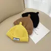 Chapéu de Tricô com Prendedor de Chupeta para Bebê Outono e Inverno Chapéu Protetor Versátil para Meninos e Meninas Estilo Coreano Universal Tendência Chapéu Letra de Bebê Pele de Melão