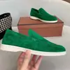 Novos mocassins casuais masculinos europeus e americanos para comércio transfronteiriço, sapatos slip-on leves para o dia a dia, tamanho grande