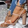 Sapatos Femininos Exportação Tamanho Grande 2025 Primavera e Verão Novo Salto Alto Salto Grosso Bico Aberto Sandálias Femininas Bico Quadrado Sandálias Slip-On para Mulheres