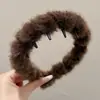 Faixa de cabelo de pelúcia para mulheres, faixa de cabelo para lavar o rosto, novo estilo outono/inverno com dentes antiderrapantes, topo alto, acessório de cabelo moderno e de alta qualidade