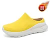 Pantufas meias slip-on transfronteiriças com forro de fleece para aquecimento, tênis esportivos casuais de malha fly unisex, atacado moderno