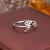 Anillo de Plata de Ley 925 100 Apellidos Familiares Apellido Familiar Anillo para Mujer Nuevo Amor Diseño de Nicho Sentido Anillo de Dedo Abierto Todo-partido Regalo
