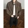 Jaqueta PU Loose Nova Primavera 2026 Tie-Dye Gola Alta Ombro Reto Casaco Casual Tendência para Homens