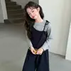 Moletom com Gola Redonda para Bebê Menina 2026 Novo Outono Estiloso Camiseta Top de Meio Comprimento para Menina Conjunto de Duas Peças Estilo Primavera e Outono