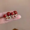 Pendientes Vintage de Lujo Ligero Perla Roja Oro Caballo Estilo Nuevo 2026 Diseño Frontal y Trasero Pendientes Grandes y Pequeños de Perlas Pendientes de Año Nuevo