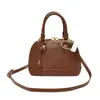 Bolsa de Mão Elegante Retro Simples para o Dia a Dia 2026 Feminina Outono Alto Valor Novo Estilo Ombro Único Transversal Bolsa Concha