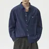 Ropa de Hombre Xintang Primavera y verano nuevo retro americano moderno simple camisa de mezclilla para hombre, camisa chaqueta estilo old money