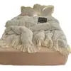 Juego de cuatro piezas de terciopelo de leche seguro para bebés, estampado floral pequeño, juego de cama de terciopelo coral engrosado de invierno, estilo fresco, funda de edredón, sábana, juego de cama 4