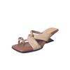 Sandalias de Verano 2024 con Cuña Especial de Diseño, Hebilla Tejida de Metal, Punta Abierta, Tacón Medio, Punta Cuadrada para Mujer