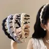 2026 Nuevo Estilo Diadema Retro de Caña Alta con un Toque Sofisticado, Diadema Dentada, Estilo Celebridad de Internet, Accesorio para el Cabello Versión Coreana