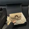 Bolsas para Mujer Otoño 2025 Nueva Moda Trendy Texturizada Cadena Acolchada Versátil Elegante Hombro Cruzado Bolsa para Mujer Al por Mayor