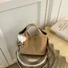 Bolso Frosted Retro de Moda para Mujer 2026 Otoño/Invierno Nuevo Bolso Cruzado Versátil Bolso de Mano de Alta Gama Bolso Cubo