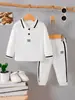Novo Conjunto de Outono e Inverno para Meninos Novo Conjunto de Calças Roupas Casuais de Moda para Passeio Férias Esportes Conjunto Infantil