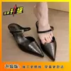 Zapatos Medios Suaves y Versátiles 2026 Modelo Nuevo Estilo Chino Nuevo Retro Versátiles Zapatos Medios de Punta Cerrada para Mujer para Primavera y Verano Uso en Exteriores