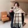 Cachecol Arco-Íris Feminino 2025 Novo Outono e Inverno Atmosfera de Alto Padrão Imitação de Caxemira Xadrez Espessado Quente