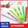 Suministro de fábrica noche correr montar PVC alta reflectividad celosía pulsera anillo de presión reflectante correa de mano reflectante correa de brazo