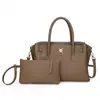 Bolso Grande Transfronterizo para Mujer 2025 Nuevo Retro Moda Tendencia Hombro Cruzado Bolso Múltiple para Viajes Mamá