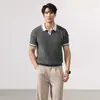 Ropa de Hombre Xintang Primavera/Verano Estilo Americano Camisa Polo de Cuello V Camisa de Punto Estilo Old Money con Cuello Campana Manga Corta Venta al por Mayor