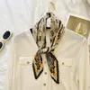 Lenço de Seda Coreano Fácil de Cuidar e Resistente a Amassados, Lenço Decorativo Pequeno para Pescoço com Padrão Paisley Listrado Bolinhas Diamante Fashion Retrô, Lenço de Cabeça, Lenço
