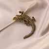 Retro Elegante Francés, Moderno Broche Mariposa de Diamantes Rojos, Ropa de Alta Gama, Accesorios para Abrigos, Broche Corsage
