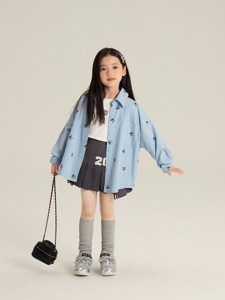 240731yibo4958.jpg