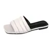 Sandálias Quadradas Elegantes de Dobras Estilo Francês para Mulheres, Novo Modelo de Verão 2026, Sandálias Planas Slip-On Preguiçosas para Uso ao Ar Livre