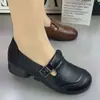 Zapatos Casuales para Mujer de Cuero Suave Retro 2026 Otoño Nuevos Redondos de Punta Bajos Ligeros Modernos Populares de Suela Baja Zapatos de Mamá