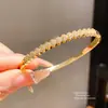Pulseira com Fivela de Encaixe em Forma de Cobra Banhada a Ouro Real 18K Moda Retrô Pulseira Elegante Luxo Acessível Joias de Alta Qualidade para Mulheres