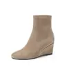 7cm2026 Botas Slimming Elásticas Novas Outono/Inverno Estilo Coreano Moda Chique Bico Redondo Sola Reta Salto Plataforma Chunky Botas de Cano Curto de Calçar